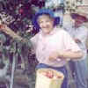 oldladies.jpg (27850 bytes)